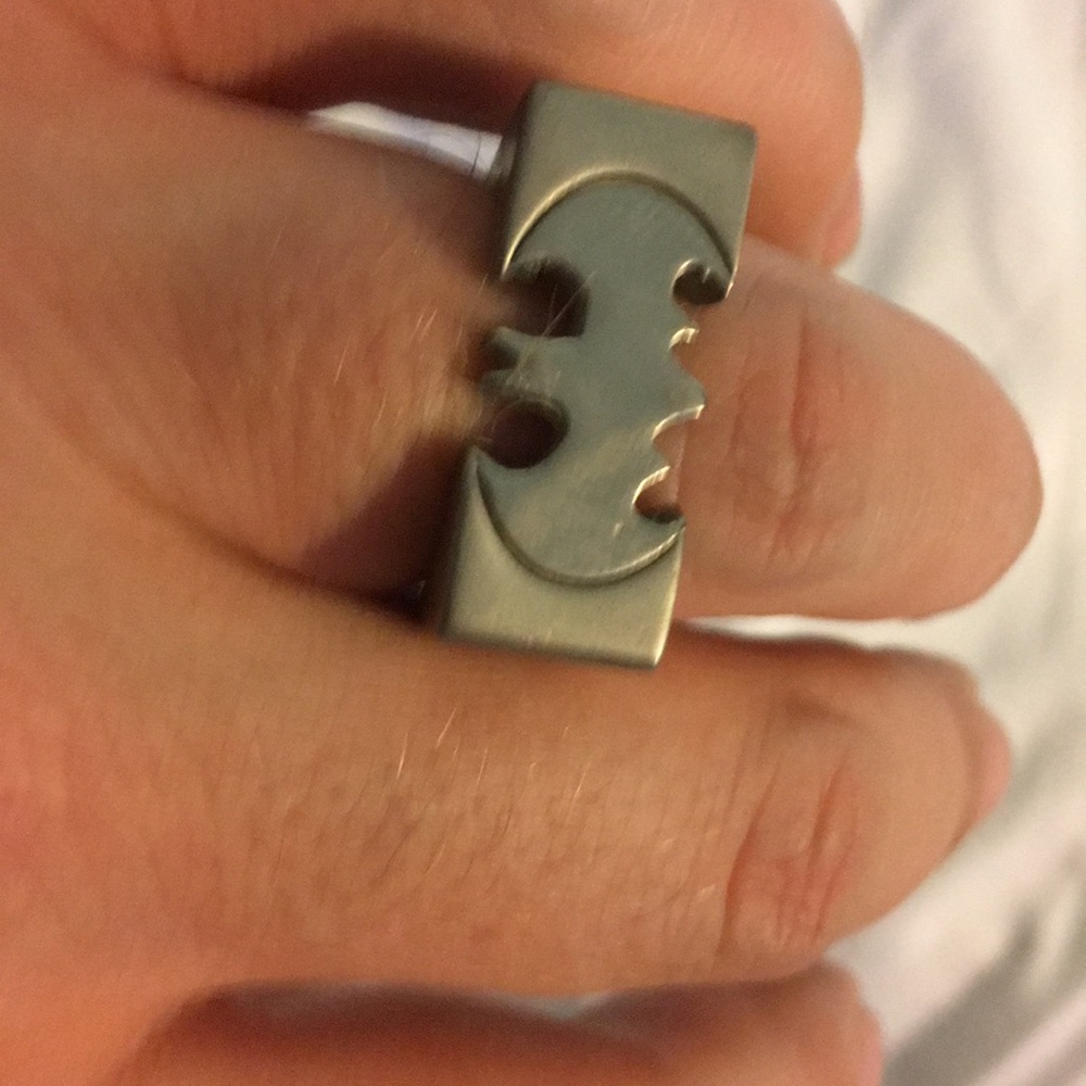 Batman bat symbol ring